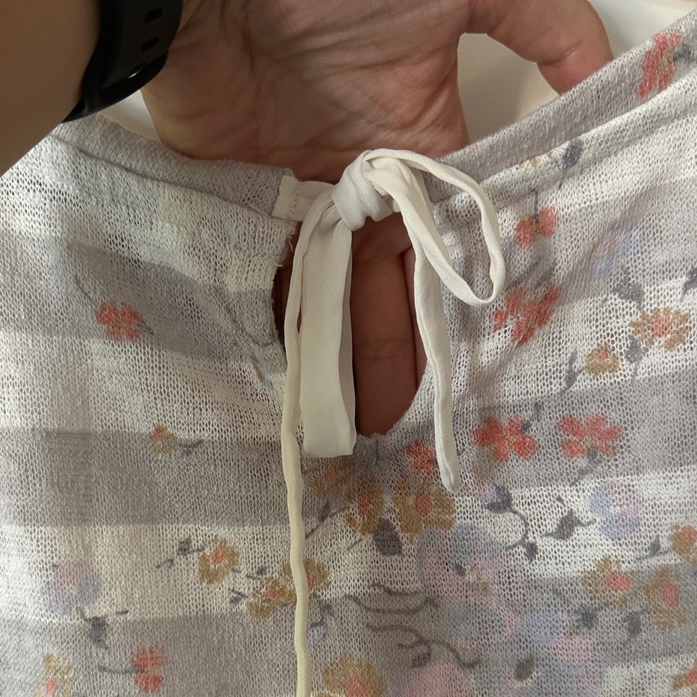 LC LAUREN CONRAD | Floral Striped 3/4 Sleeve Top - Picture 10 of 13